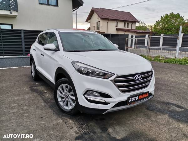 Hyundai Tucson blue 1.7 CRDi 2WD DCT Style - 1