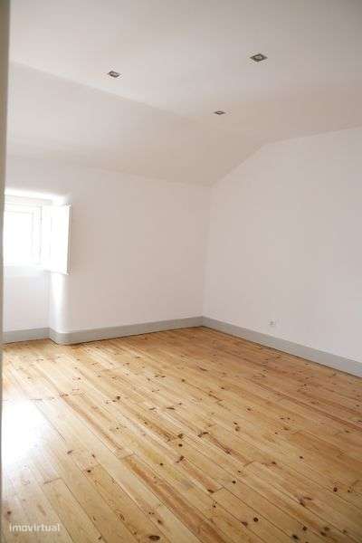 Apartamento T3 no centro de Condeixa-a-Nova - Grande imagem: 4/9