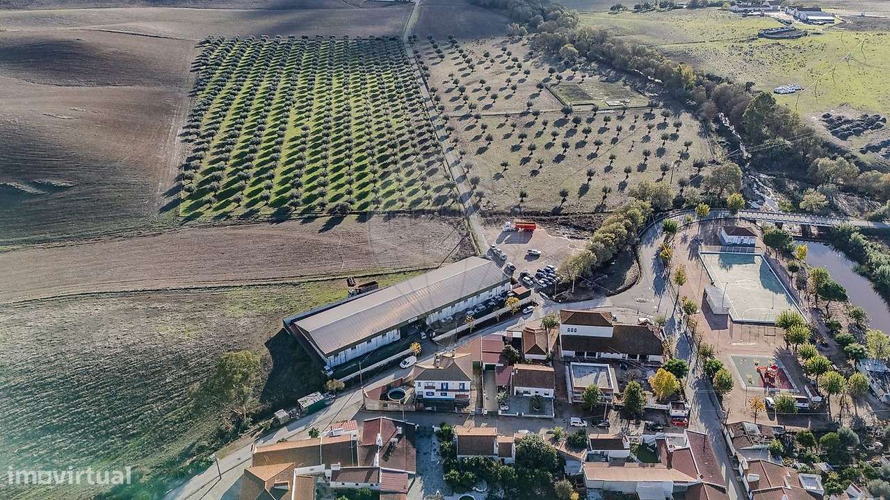 Moradia T4 para venda - Grande imagem: 4/50