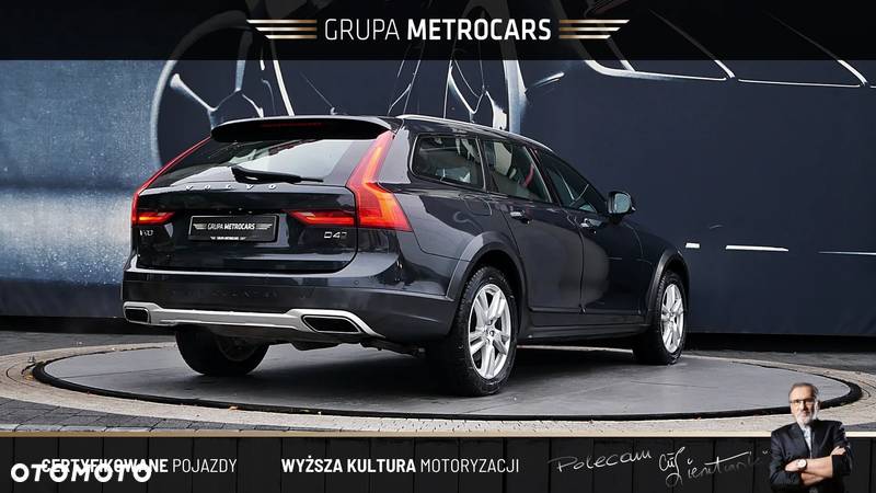 Volvo V90 Cross Country D4 AWD Pro - 10