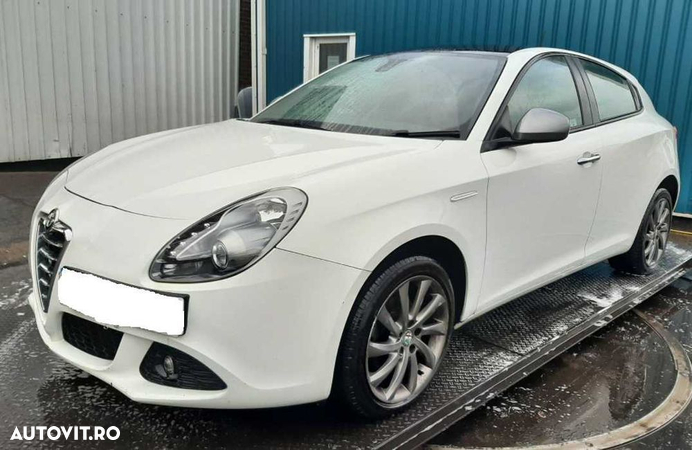 Dezmembrari/Dezmembrez Alfa Romeo Giulietta 1.6 dCi Manual 940A3000 - 2