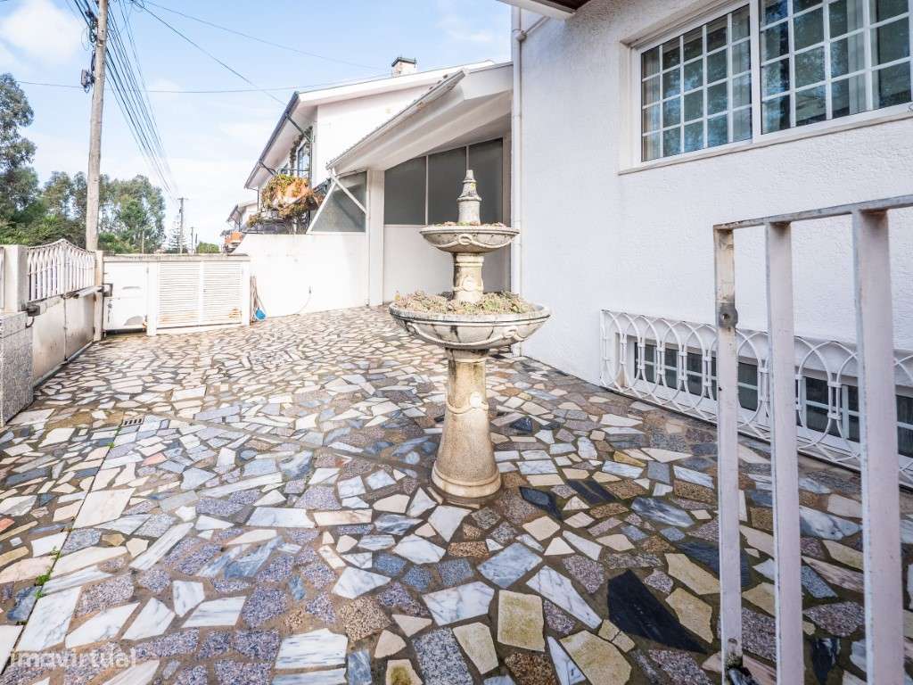 Moradia V4 Espinho-40