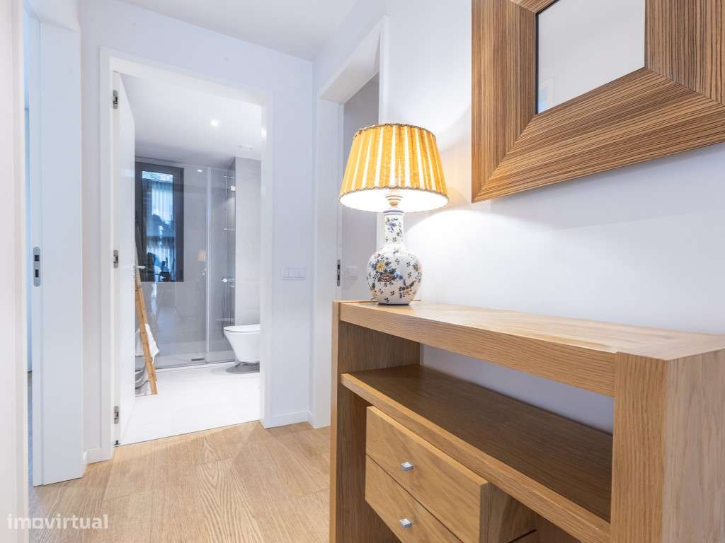 Apartamento T2 com Suite, Estacionamento e Piscina no Terraço - Vis...-15