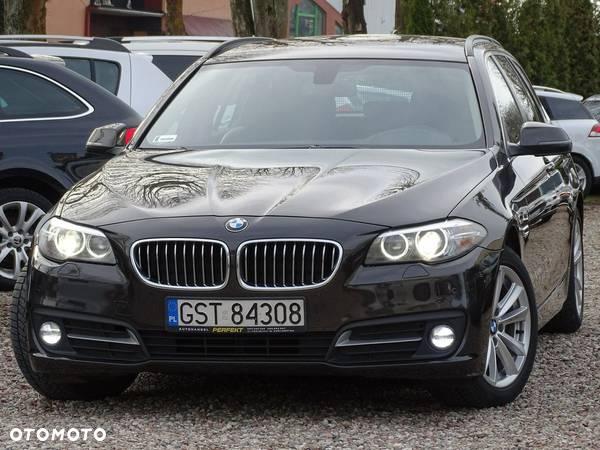 BMW Seria 5 520d xDrive Touring - 2