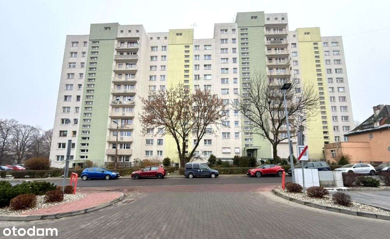 Kawalerka w ocieplonym bloku Zabrze ul.Wolności-11