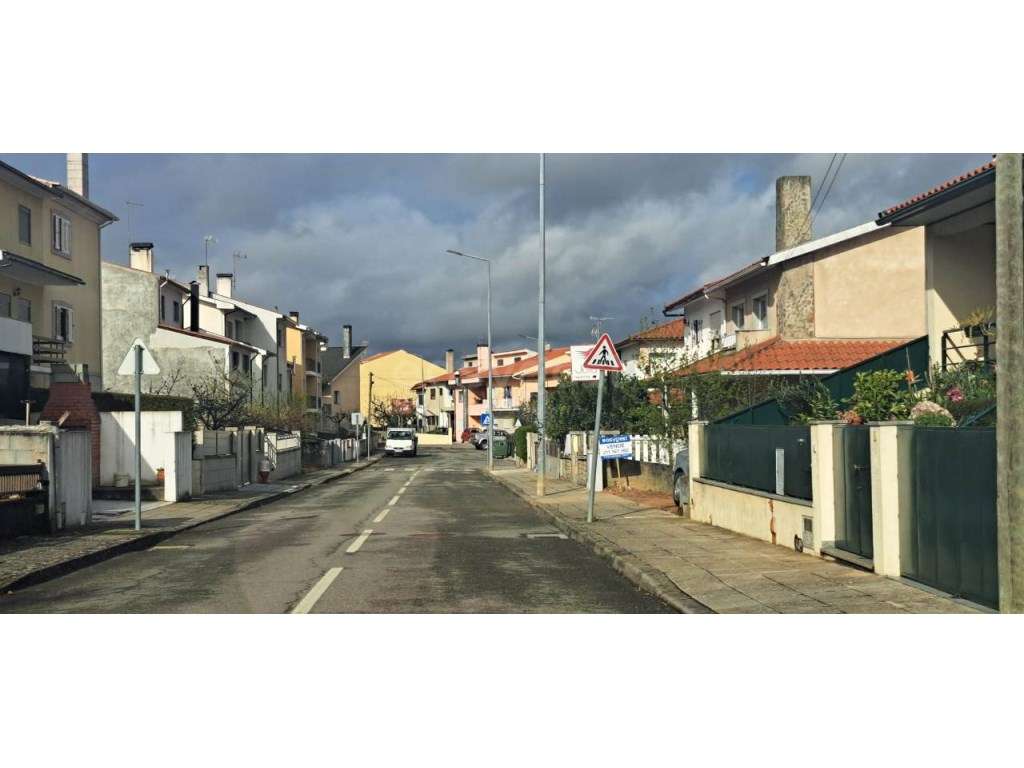 Excelente Lote para construção, com 246 M2, em Mogadouro - Grande imagem: 5/12