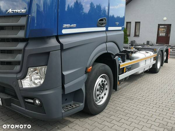 Mercedes-Benz Actros 2545 BIGSPACE BDF 2017 Rok Pierwszy Właściciel Salon PL - 10