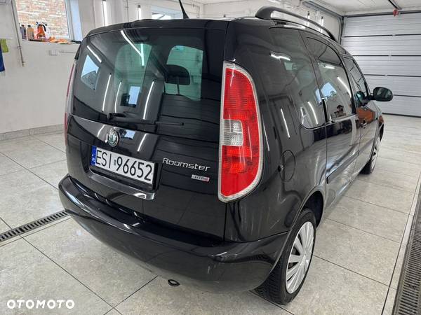 Skoda Roomster 1.2 Ambition PLUS EDITION - 2