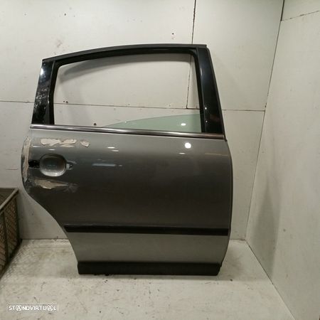 Porta Traseira Direita Volkswagen Passat (3B3) - 1