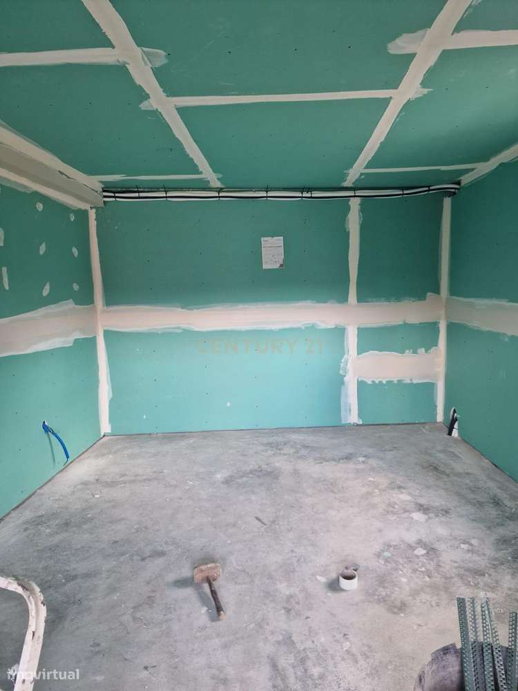 Casa Moderna em Coutos de Viseu com Vista Panorâmica-3