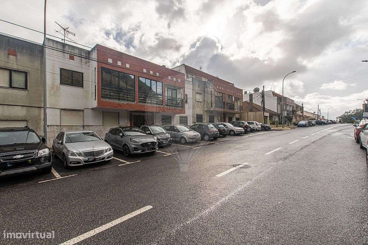 Apartamento T2 Duplex c/ terraço-25