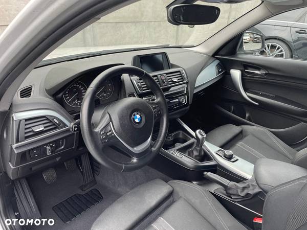 BMW Seria 1 118d Sport Line - 20