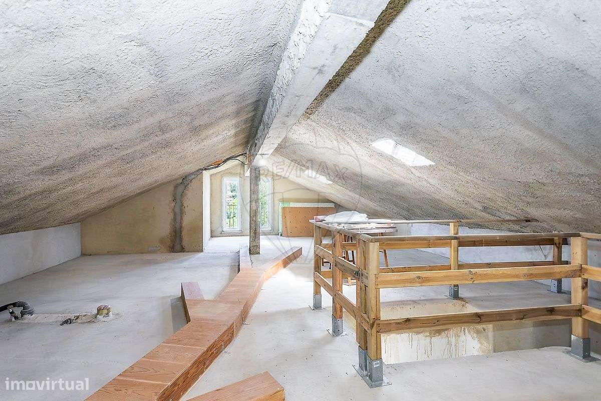 Moradia T4 para venda-22