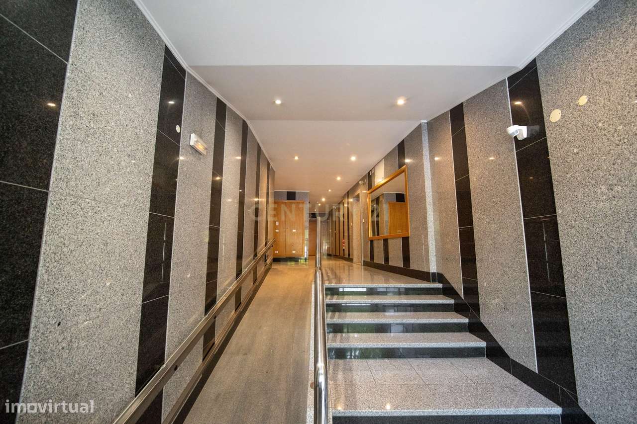 T3 no Parque das Nações com 3 WC´s-20
