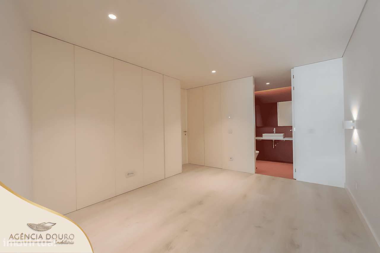 Apartamento T4 com vistas Rio Douro, Vila Nova de Gaia-13