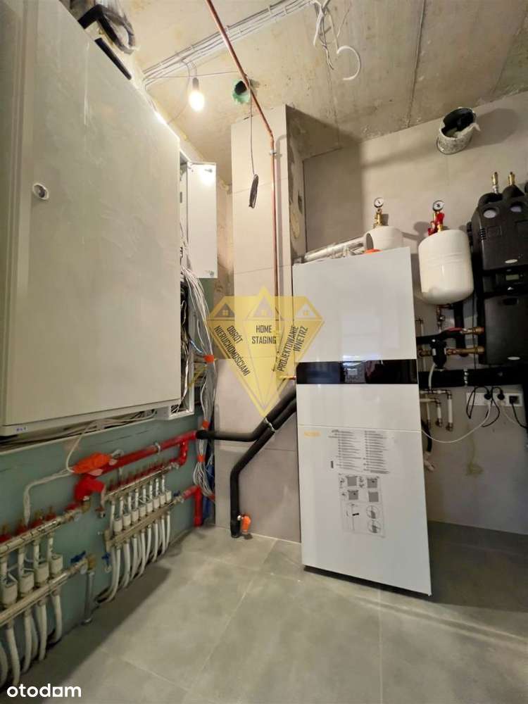 Dom przyszłości przy lesie - Smart, 4 garaże, styl-14