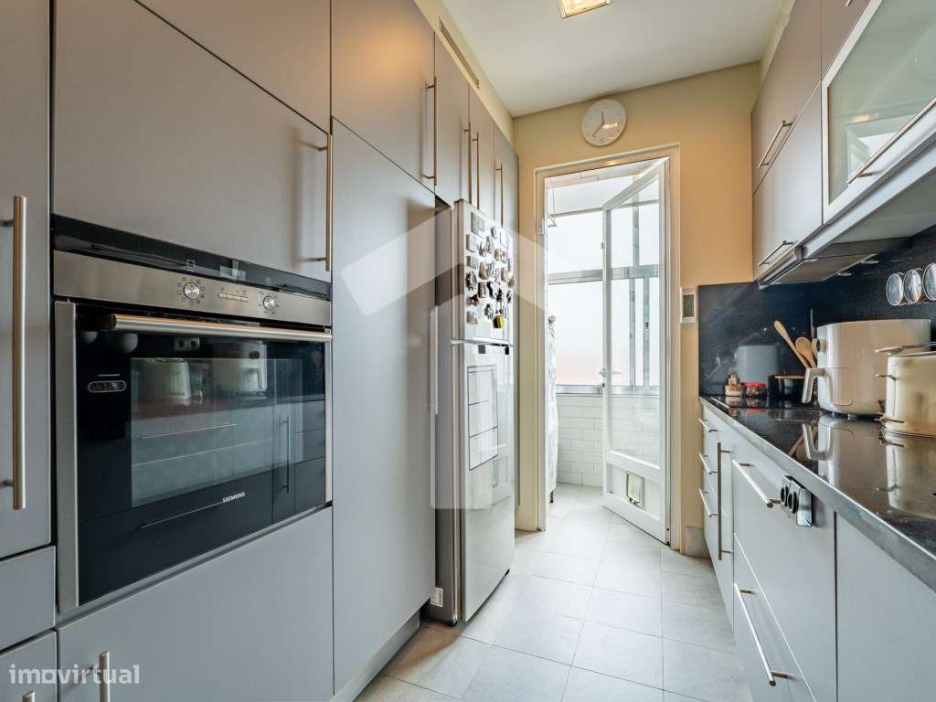 Apartamento T3 Luminoso com Varandas e Marquise no Bonfim - Junto a...-7