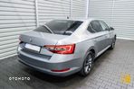 Skoda Superb 2.0 TDI Style DSG - 8