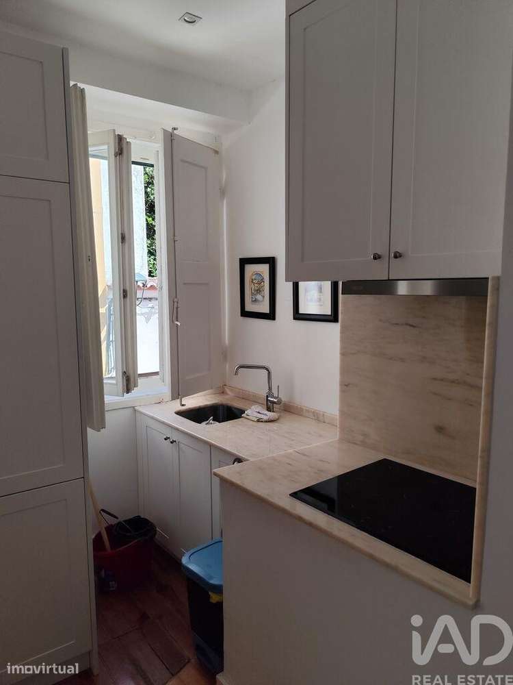 Apartamento T1 em Assunção, Ajuda, Salvador e Santo Ildefonso de 74,00 - Grande imagem: 4/9