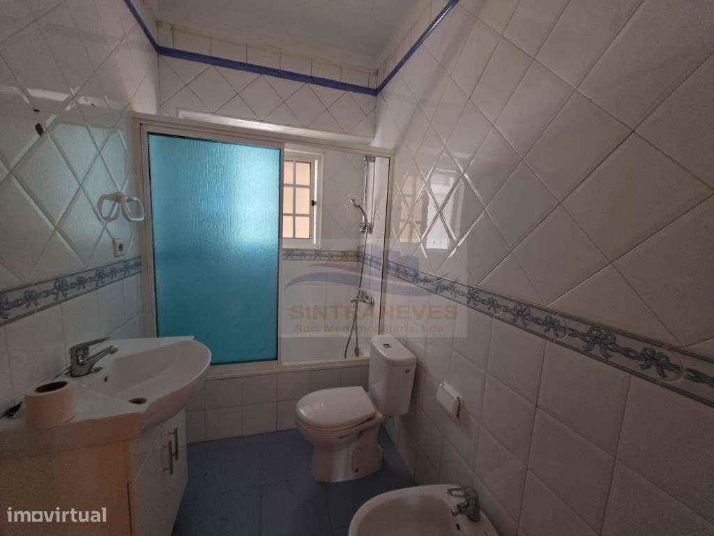 Apartamento T2 na Damaia de Cima - Pronto a Habitar - excelentes va...-23