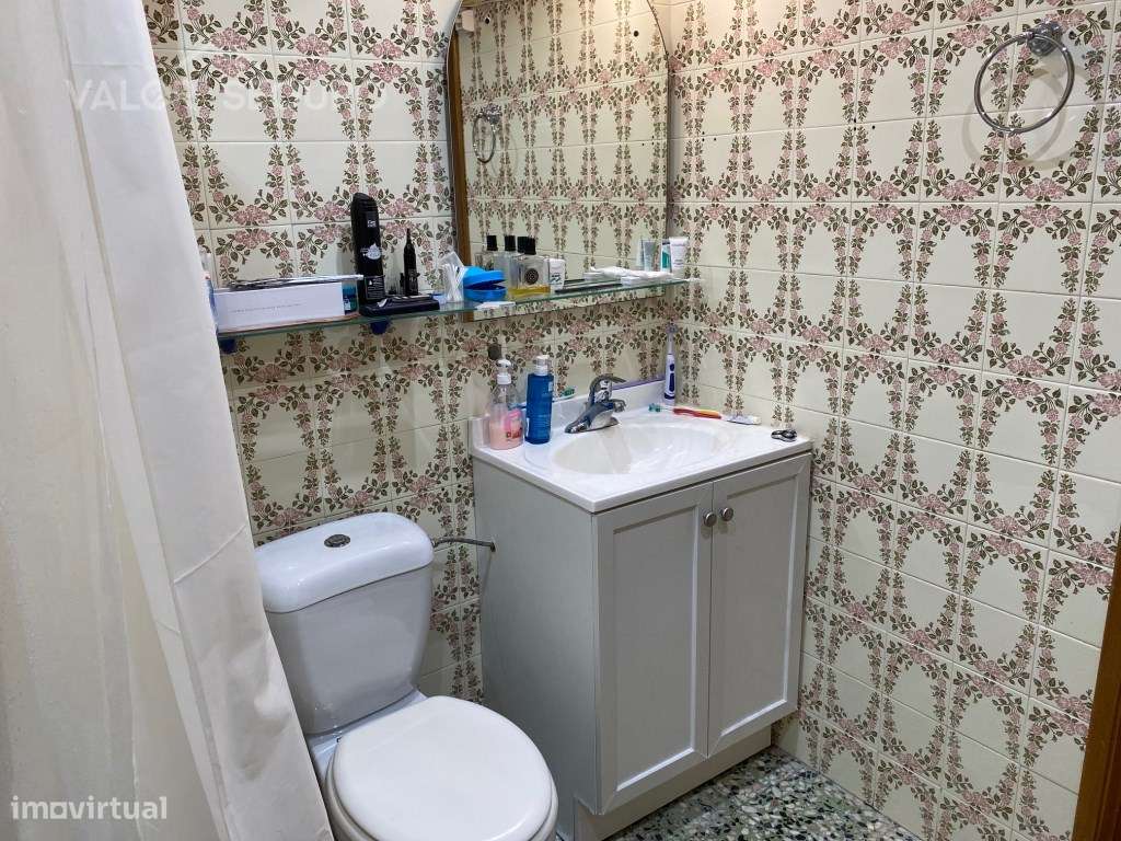 Apartamento T2 na Quinta das Drogas em Alverca do Ribatejo-27