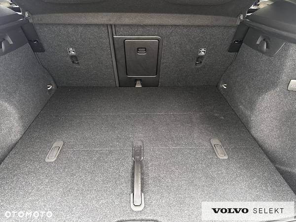 Volvo XC 40 - 27