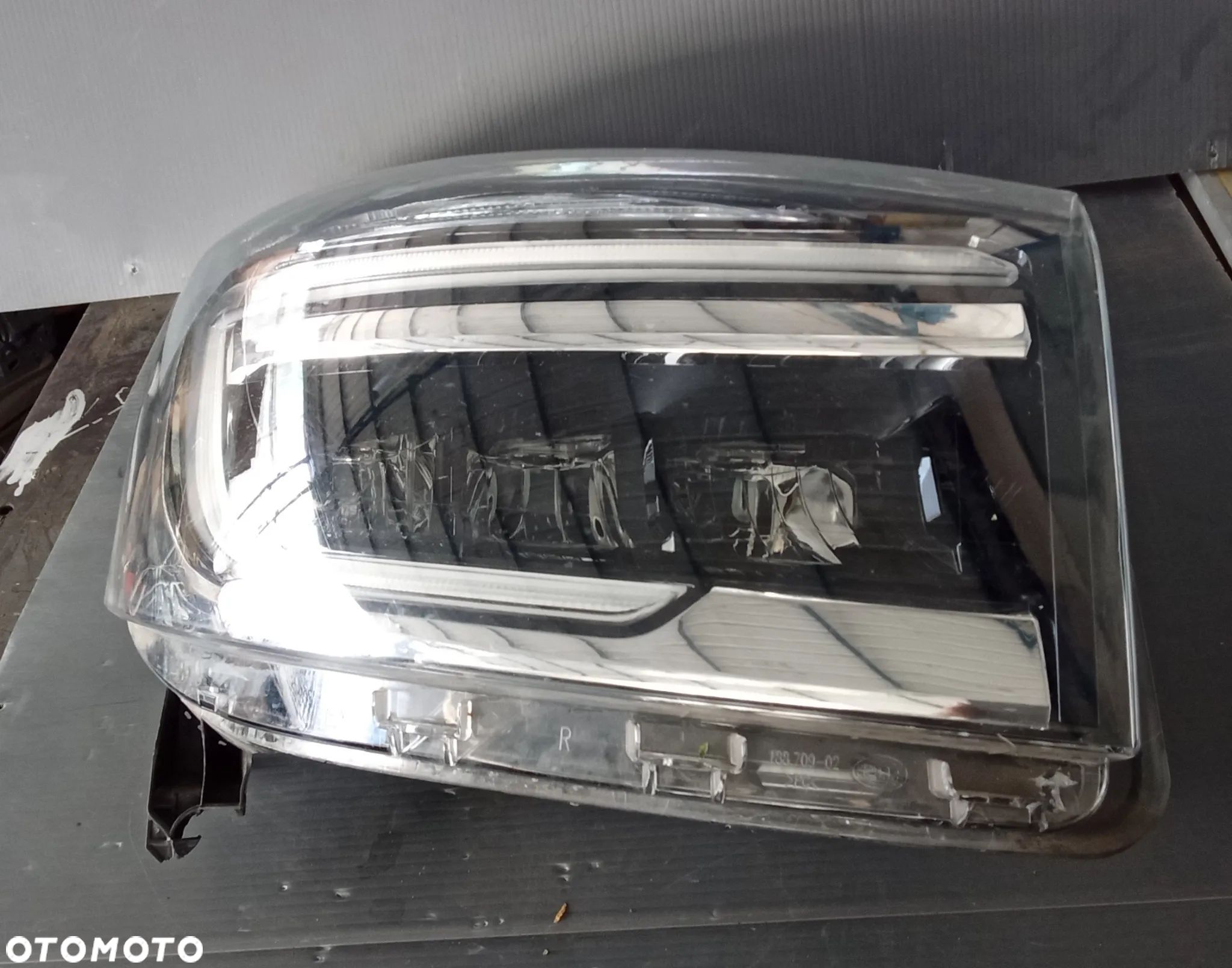 Lampa przód prawa Renault Trafic III 3 Full led 260109054R - 1