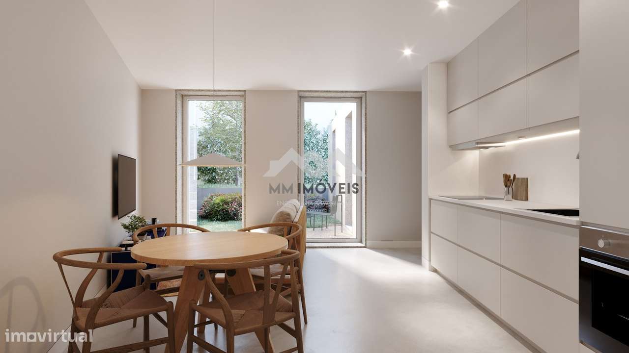 T2 Cedofeita - Estilo Vila Urbana | Estacionamento | Varanda | Localiz - Grande imagem: 5/12