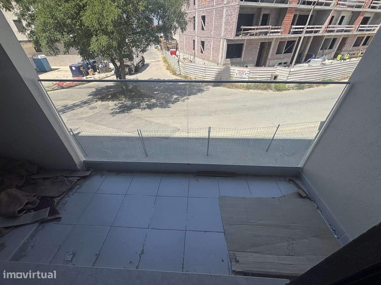 T2 Novo com varanda, ar condicionado e elevador-7