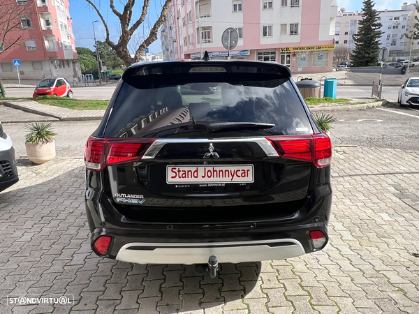 Mitsubishi Outlander 2.4 PHEV Intense - 6