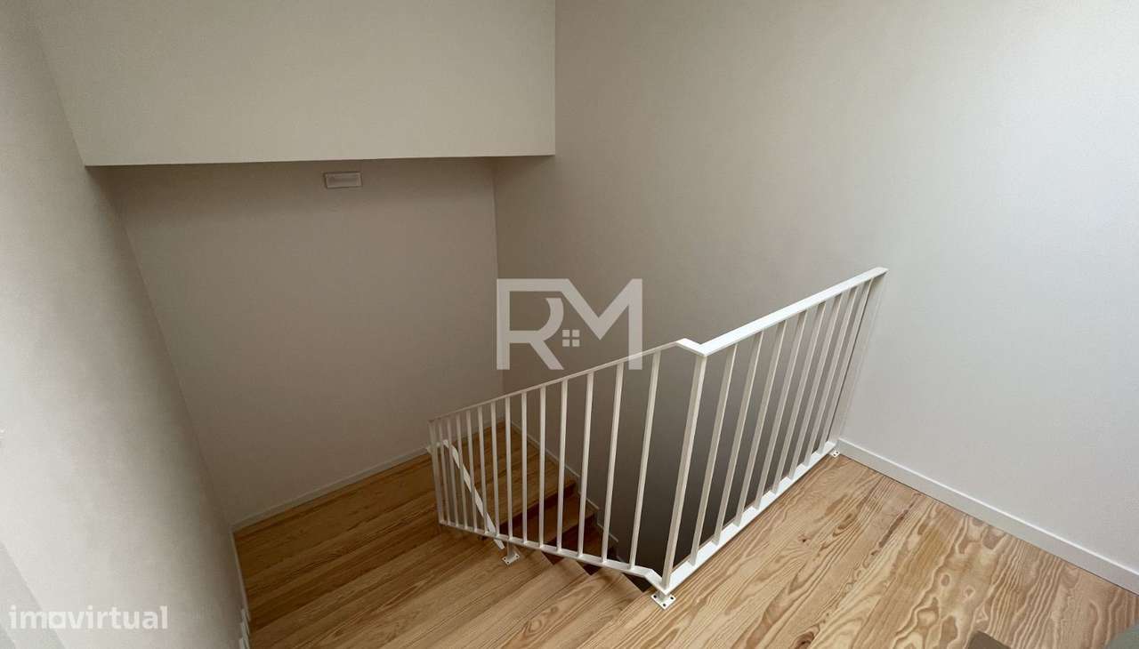 APARTAMENTO T1 COM VARANDA - CORUJEIRA-18