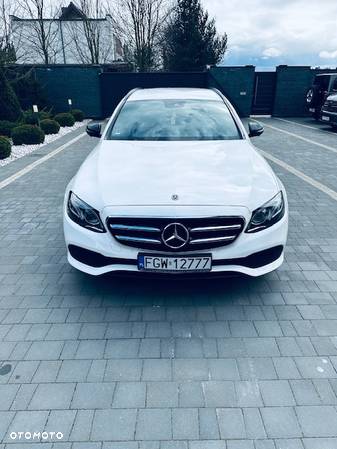 Mercedes-Benz Klasa E 200 d T 9G-TRONIC Avantgarde - 1