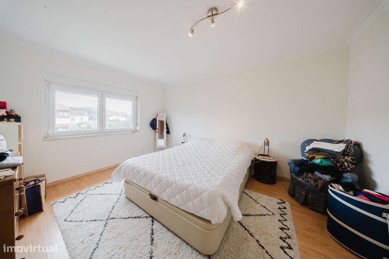 Moradia Independente em Caneças, Odivelas - T3+5-10