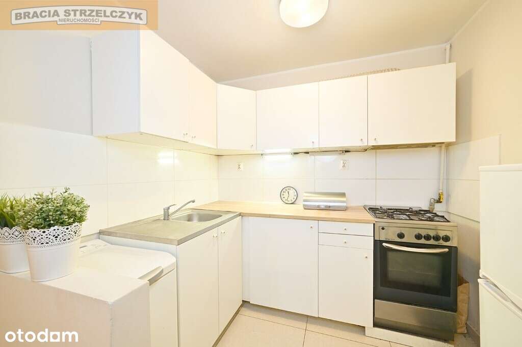 Saska Kępa, 2 pokoje. Balkon. VI piętro-4