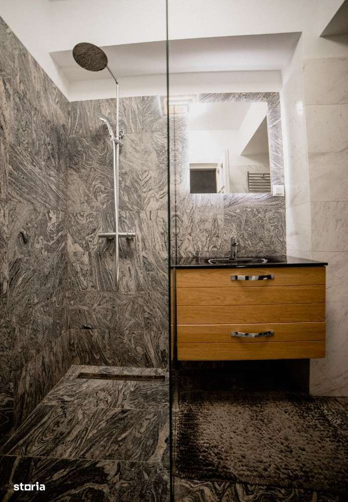 Avans 25% Apartamente 2 camere de vânzare, Royal Town, Iasi-1