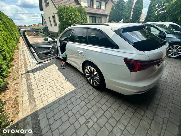 Audi A6 Avant 40 TDI S tronic - 3