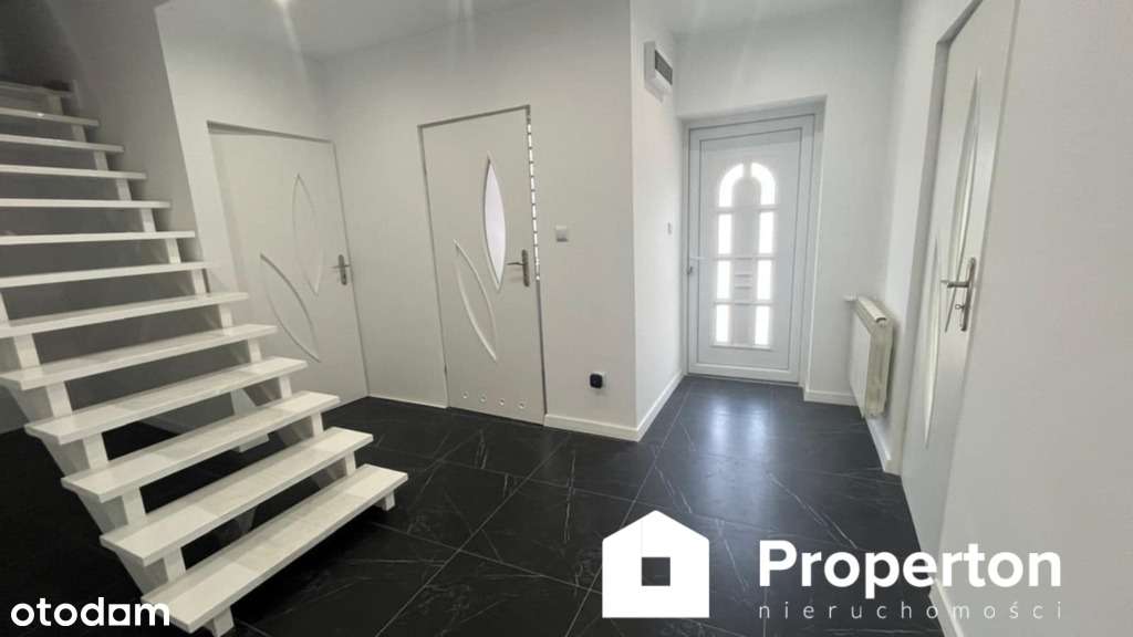 Dom w centrum Łaszczowa  po remoncie - Pełny obrazek: 5/9