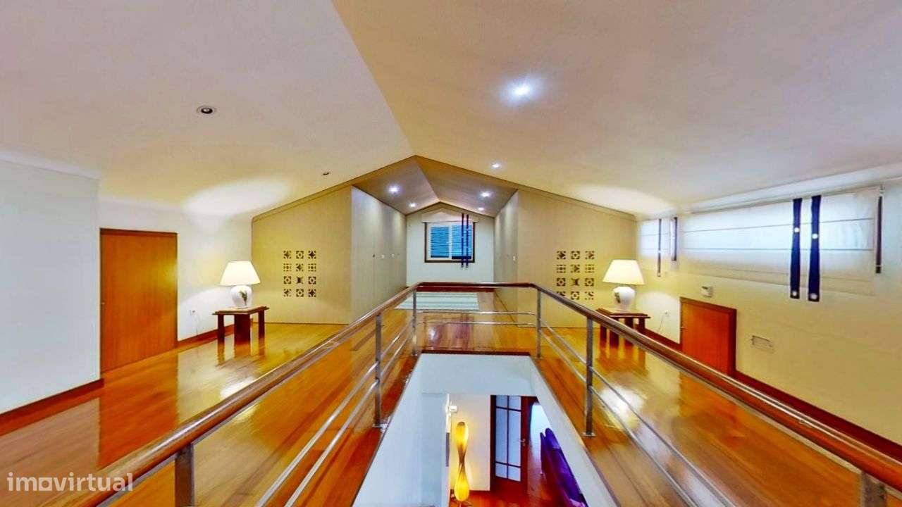 Moradia 4 Frentes | Piscina-7