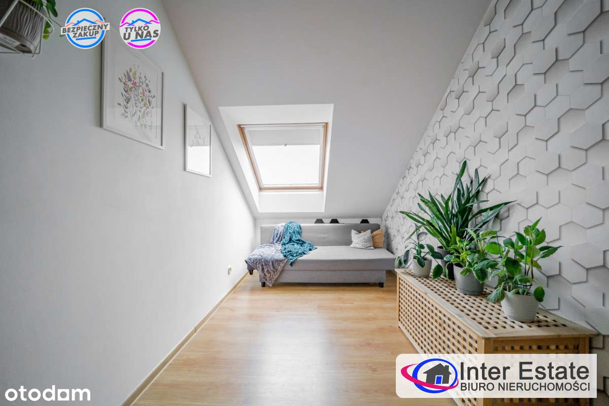 Dwupoziomowe | 3 pokoje + użytkowe poddasze-13