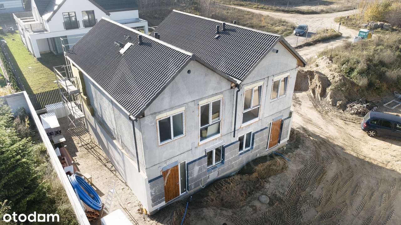 Nowoczesne bliźniaki w Straszynie | Ul. Złota – komfort i natura-0