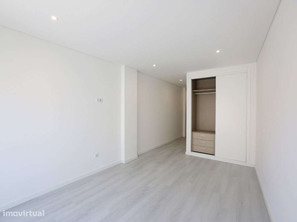 Fabuloso Apartamento T3 Novo com Vista de mar no Sítio Nazaré-16