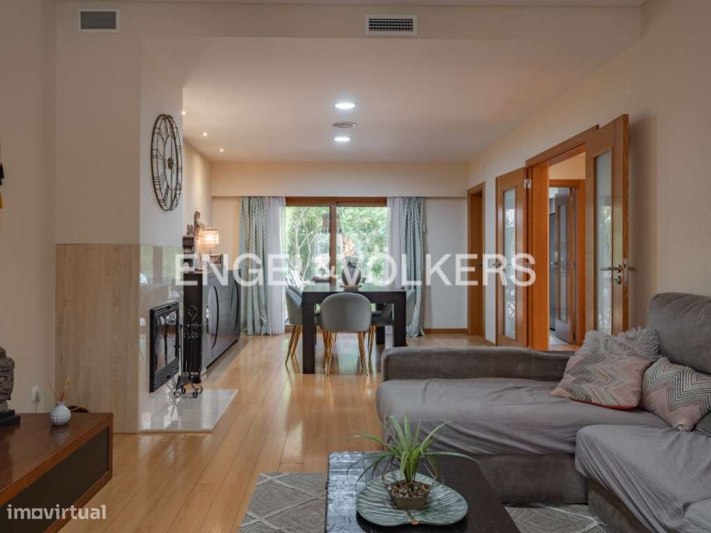 Moradia T3 com 3 Suites, Escritório, Jardim Privativo e Garagem | S...-2