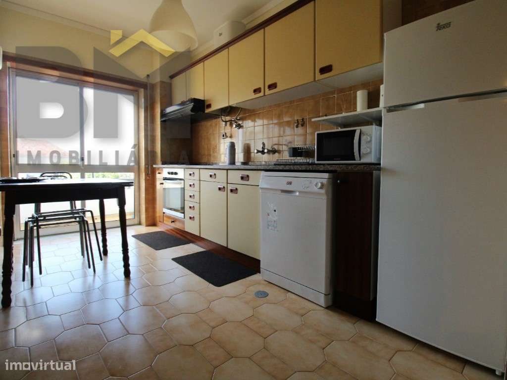 T1 para arrendamento junto ao Centro Saúde S. Miguel. - Grande imagem: 2/12