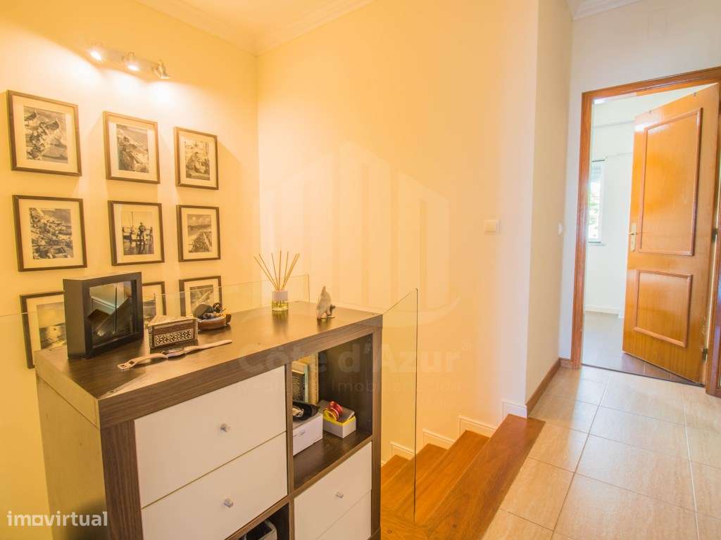 Apartamento T2 Duplex em Sesimbra com Piscina e vista Mar-35