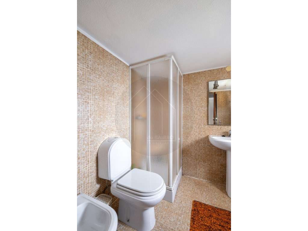 Propriedade com Vista Panorâmica para o Douro Moradia e Terreno com...-28