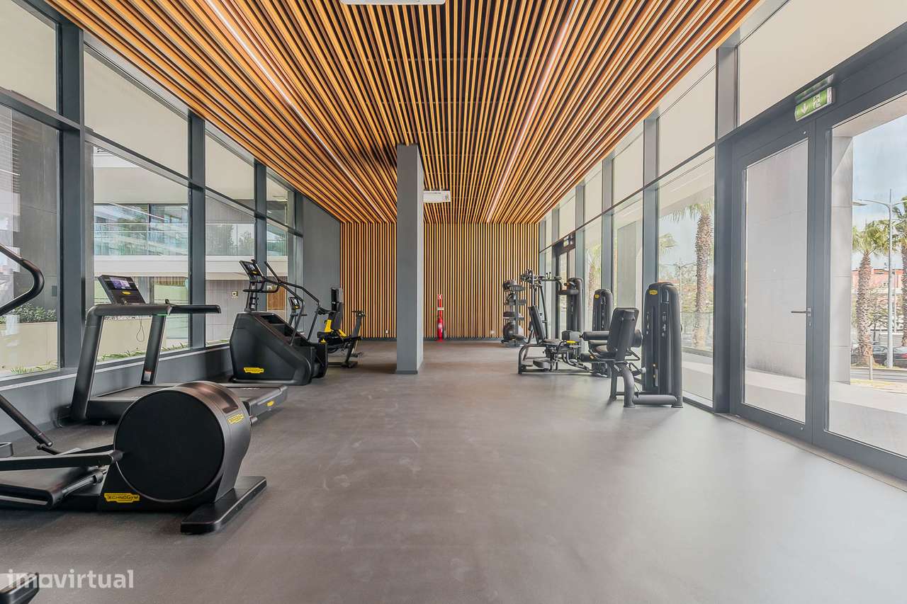 Apartamento t1 à venda na Avenida dos Combatentes, 70-31