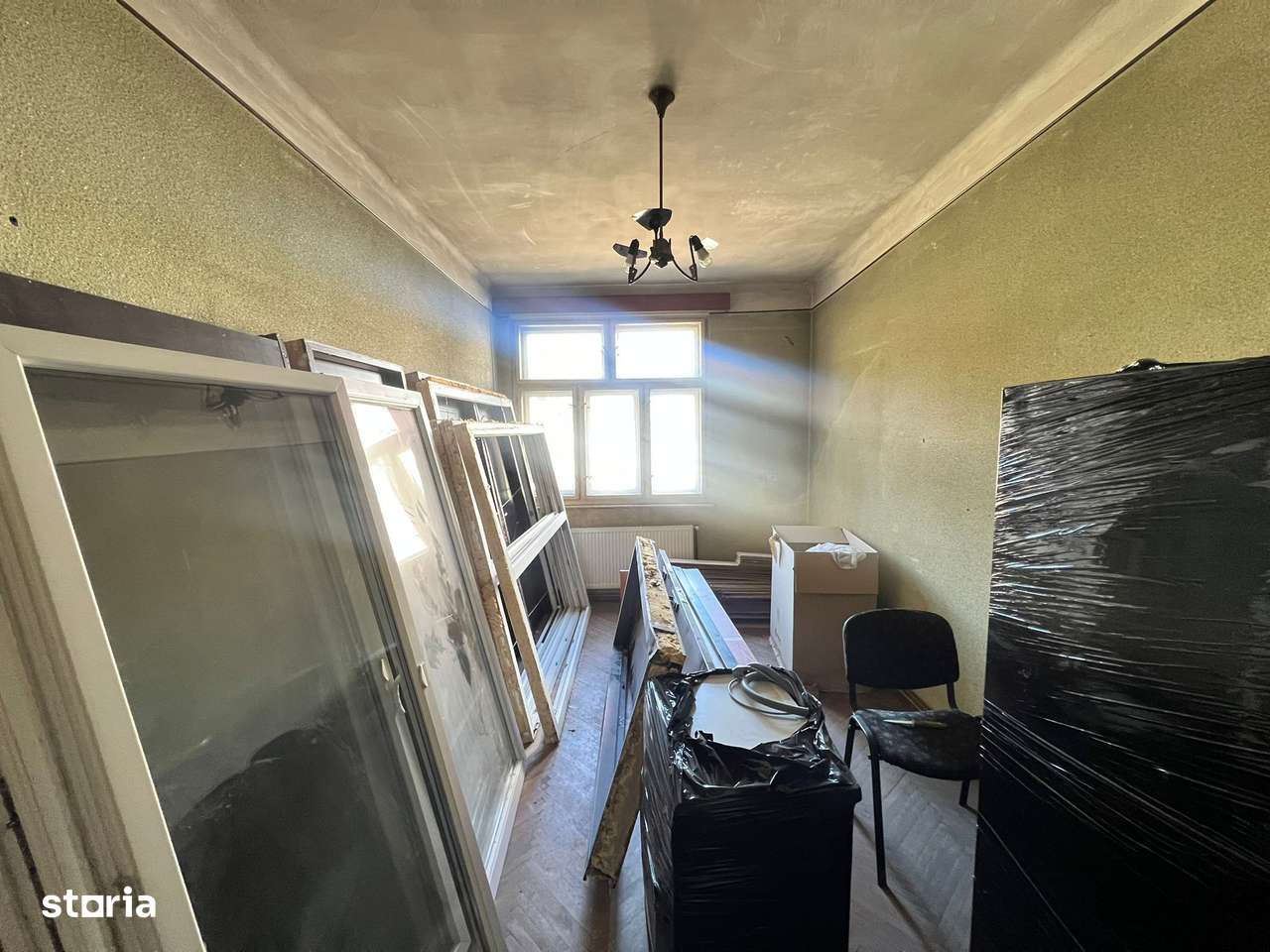 Casa renovabila | 100mp + 300mp curte individuala | Dambul Rotund-5