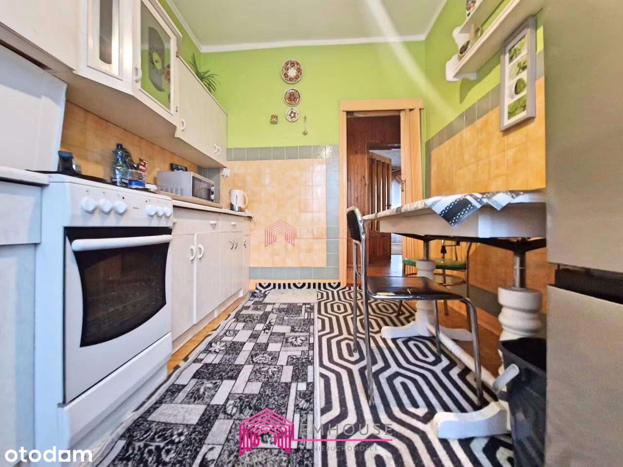 Mieszkanie na 1 piętrze z dużym potencjałem.-5