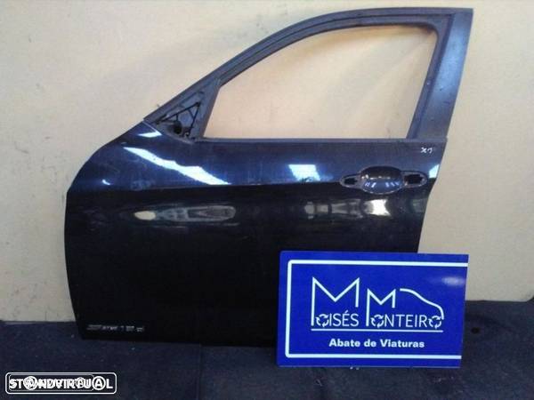 Porta frente esq BMW X1 - 1