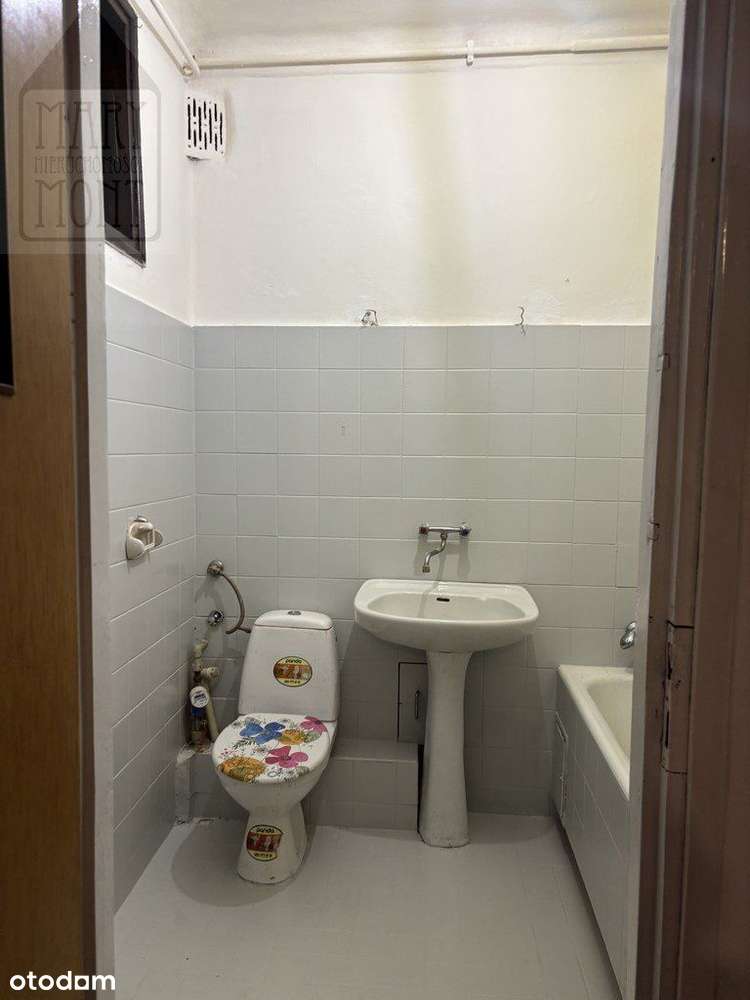 Kamienica, wysokie metro st. Bielany-15